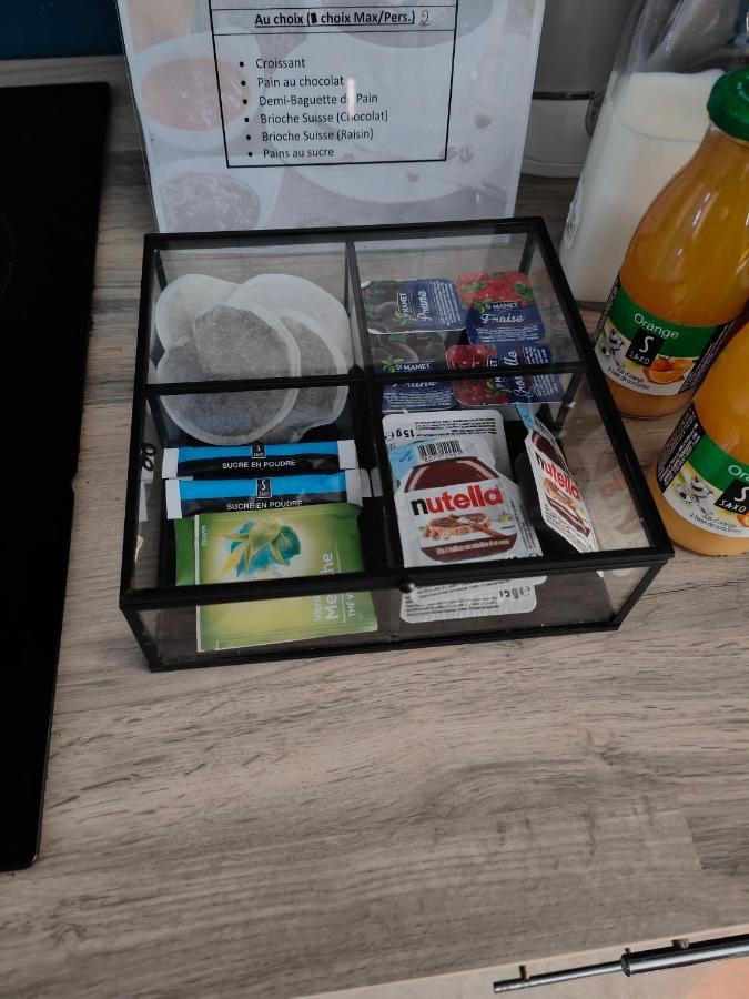 Appartement Charmant logement avec Spa, Sauna et terrasse à Bergues Extérieur photo